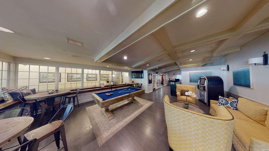 Hotel Old Farms 3*