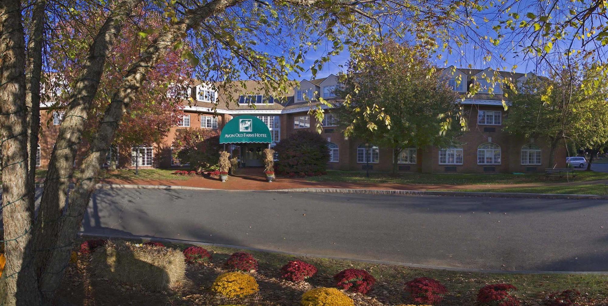 Hotel Old Farms 3*